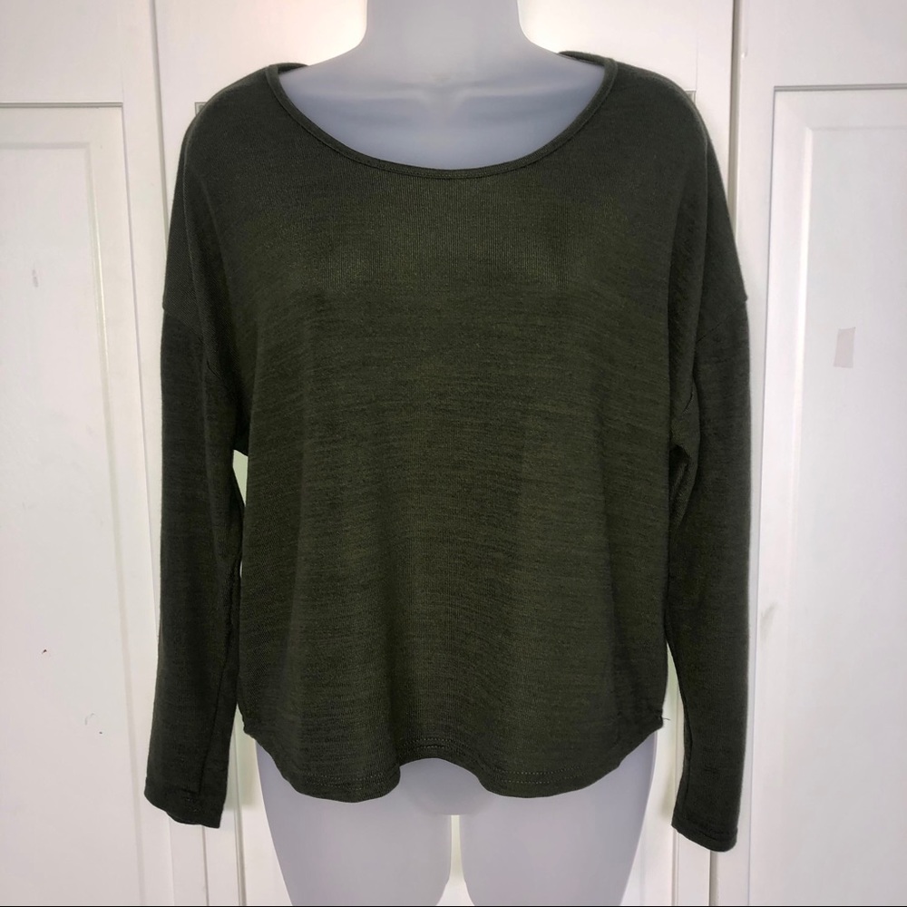 Olive Green Lightweight Sweater Twist Back